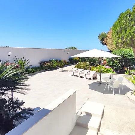 Seagull Sea & Airport Apartment Bari