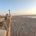 Seagull Sea & Airport Apartment *