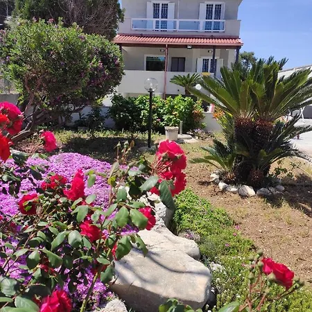 아파트 Seagull Sea & Airport