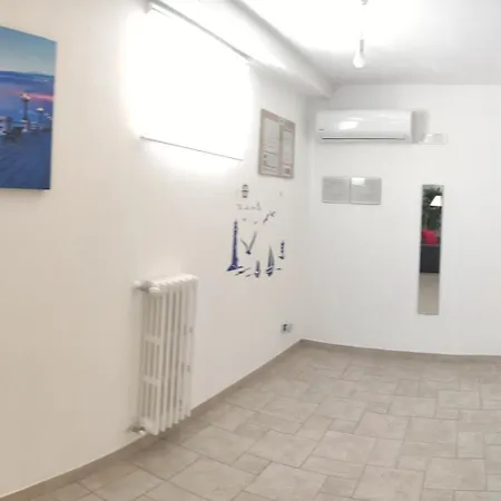 Seagull Sea & Airport Apartman