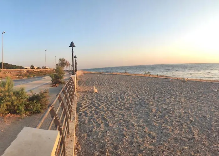 Seagull Sea & Airport Apartment *