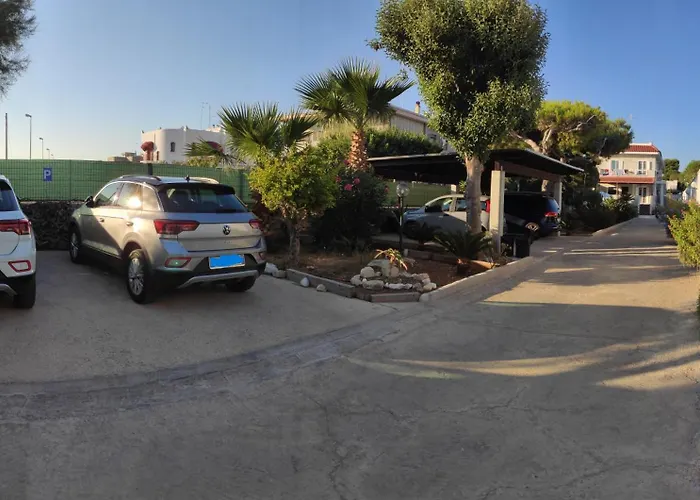 Seagull Sea & Airport * Bari